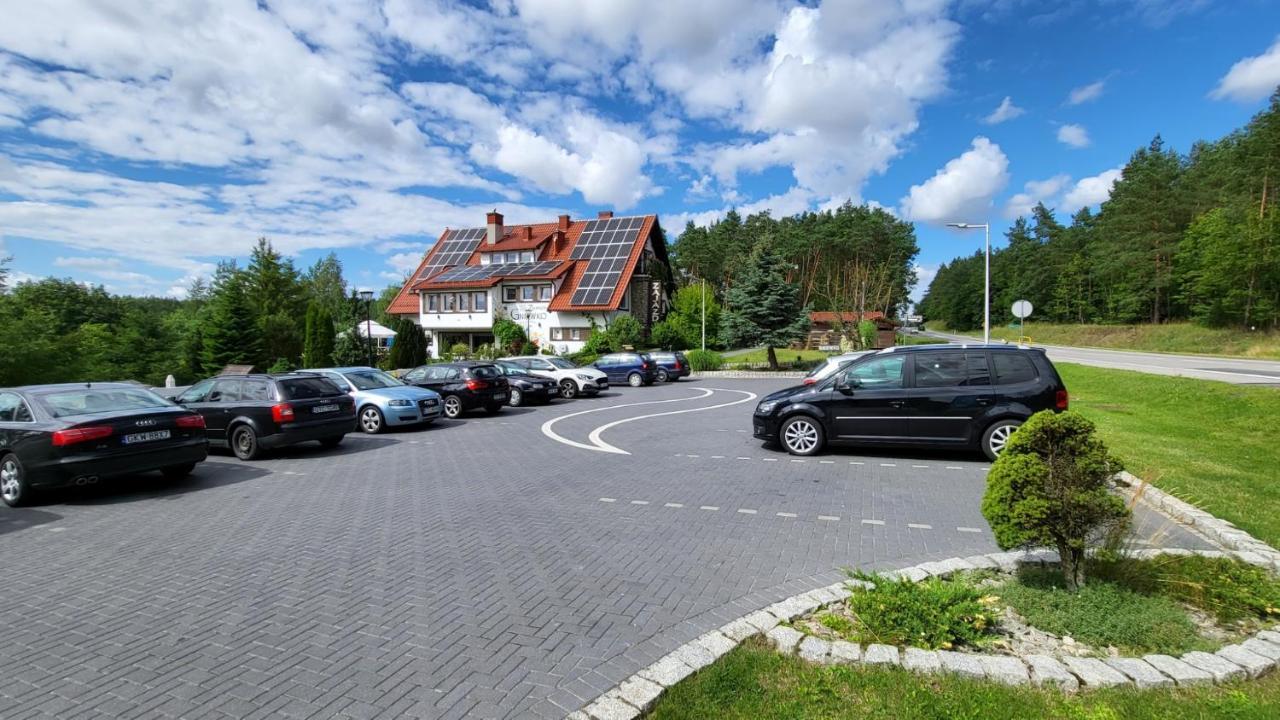 Zajazd Gniewko Mala Karczma Exterior foto